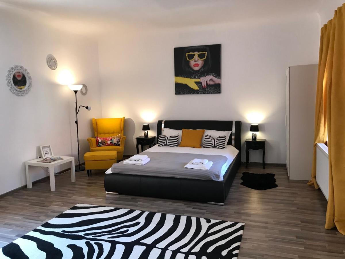9 Central Residence Brasov Ngoại thất bức ảnh