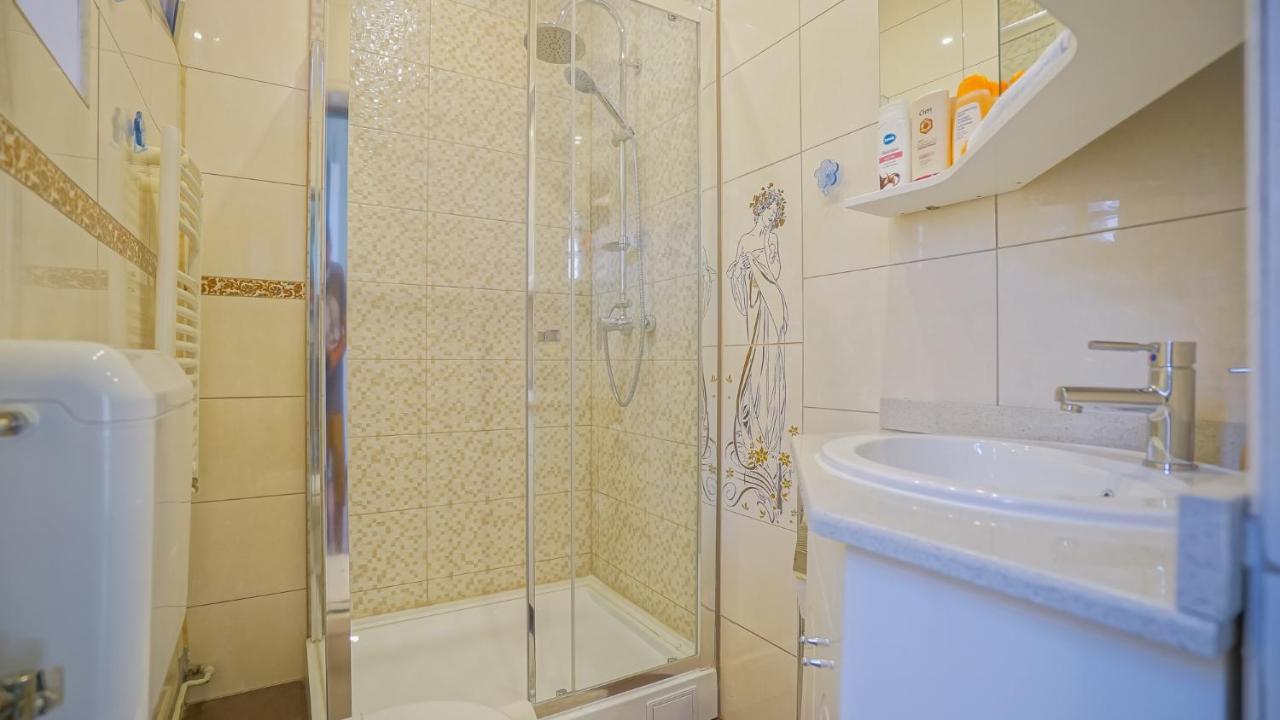 9 Central Residence Brasov Ngoại thất bức ảnh